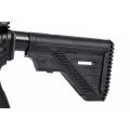 Karabinek Heckler & Koch MR223 A3 – zbliżenie na regulowaną kolbę