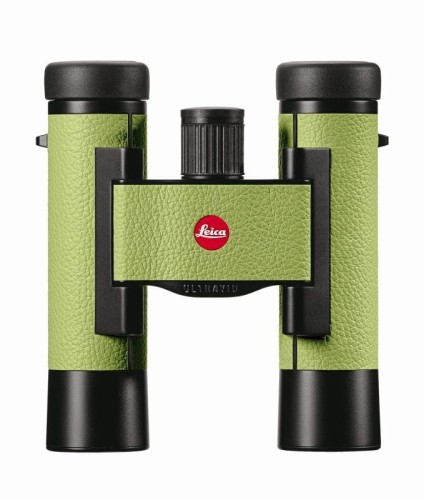 Lornetka Leica ULTRAVID 10x25-apple-green widok z przodu kolor zielony
