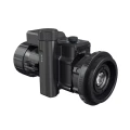 Nasadka termowizyjna odprzodowa z dalmierzem PARD Predator 640 45 mm LRF widok na prawy bok po skosie