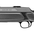 Sztucer samopowtarzalny Sauer S303 Select - zbliżenie na komorę zamkową z oznaczeniem SAUER 303, spust i chwyt pistoletowy