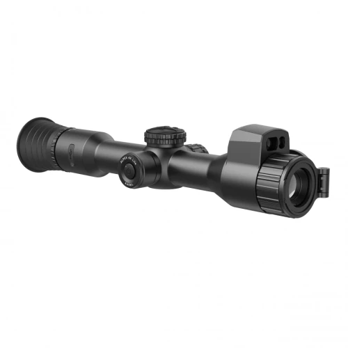 HIKMICRO Alpex 4K LRF Lite – celownik noktowizyjny z uchwytem pod iluminator podczerwieni i otwartą osłoną obiektywu