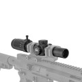 Luneta celownicza Primary Arms Classic 1-6x24 SFP Duplex, 30 mm - widok z boku pod kątem na karabin z zamontowaną luneta celownicza