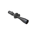 Luneta Meopta MeoPro Optika6 2,5-15x44 SFP RD pod kątem na białym tle.