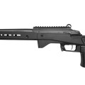 Sztucer Tikka T3x ACE Target - zbliżenie na komorę zamkową z szyną Picatinny i otworami M-LOK