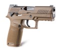 Pistolet Sig Sauer P320 M18 - widok z prawej strony pod kątem