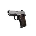 Pistolet Sig Sauer P938 Two-Tone - widok z lewej strony pod kątem