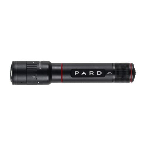 Iluminator podczerwieni PARD InfraX 940 nm widok z boku na logo
