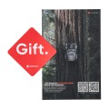 Dwupak kamera fotopułapka HIKMICRO T16 4G LTE - widok kartki z hasłem Gift obok ulotki