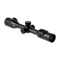 Celownik noktowizyjny PARD Night Stalker 4K v2 50 mm LRF widok po skosie na prawy bok