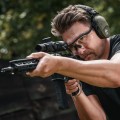 Ochronniki słuchu aktywne RealHunter Active ProSHOT QuadTAC oliwkowe - strzelanie z broni długiej