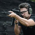 Ochronniki słuchu aktywne RealHunter Active ProSHOT QuadTAC oliwkowe - użytkowanie w terenie