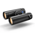 Lornetka Zeiss Victory SFL 8x40 - widok pod kątem z boku, smukły korpus i obiektywy 40 mm