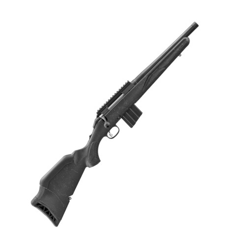 Sztucer Ruger American Rifle Patrol Gen. 2 - zbliżenie na kolbę i komorę zamkową z napisem Ruger American z lewej strony