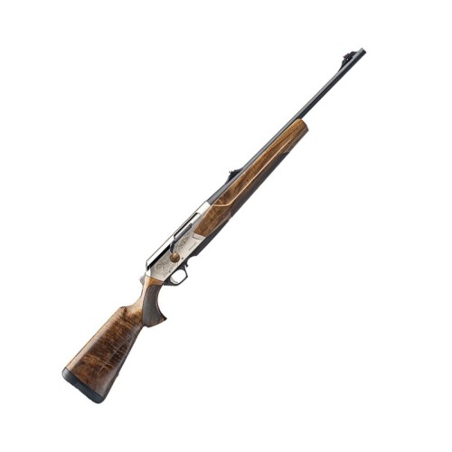 Sztucer Browning Maral 4X Ultimate Wood G2 - widok z prawej strony pod kątem, kolba i łoże z drewna orzechowego