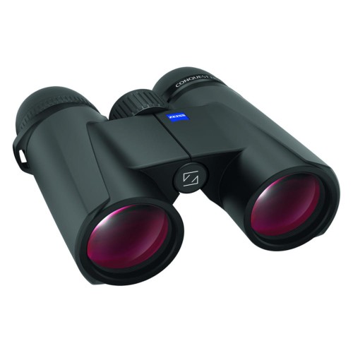 Lornetka Zeiss Conquest HD 10x32 – ukośny widok na lornetkę z obiektywami 32 mm oraz centralnym pokrętłem regulacji ostrości