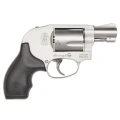 Rewolwer Smith&Wesson 638 kal. 38S&W Special - widok z prawej strony pod kątem