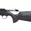 Sztucer Tikka T3x Carbon Raven - zbliżenie na zamek i tylną część łoża z wzorem węglowym