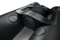 Lornetka Zeiss Victory RF 8x42 – zbliżenie na pokrętło ostrości oraz przyciski sterowania dalmierzem laserowym