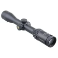 Luneta Vector Optics Continental 1.5-9x42 Hunting SFP - widok ogólny pod kątem