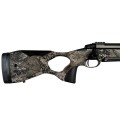 Sztucer Sako S20 Hunter Camo - zbliżenie na kolbę, uchwyt kciukowy