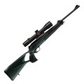 Sztucer Blaser R8 Professional Success z lunetą Zeiss – widok z lewej strony, pełna sylwetka