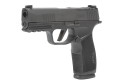 Pistolet Sig Sauer P365X Macro - zbliżenie na lufę, widok z lewej strony pod kątem