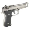 Beretta 92 FS Inox - pistolet 9mm, widok z lewej pod kątem, inox, czarne okładziny