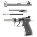 Beretta 92 FS Inox - pistolet rozłożony na części: zamek, lufa, sprężyna, szkielet