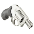 Rewolwer Smith&Wesson 638 kal. 38S&W Special - widok z prawej strony pod kątem