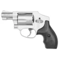 Rewolwer Smith&Wesson 642 kal. 38 S&W - widok z prawej strony