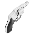 Rewolwer Smith&Wesson 642 kal. 38 S&W - widok z prawej strony pod kątem