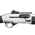 Strzelba Beretta 1301 Tactical Inox - zbliżenie na komorę zamkową z szyną Picatinny i spustem