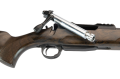 Sztucer Sabatti Rover G2 Hunter Classic Pro - zbliżenie na komorę zamkową z otwartą rączką zamka, spust i chwyt pistoletowy