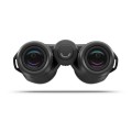 Lornetka Zeiss Conquest HDX 10x32 – widok od strony okularów z powłokami optycznymi oraz centralnym pokrętłem regulacji