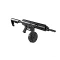 Mauser M15 TacOps Super Set - widok karabinu z zamontowanym magazynkiem bębenkowym, z prawej strony