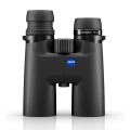 Lornetka Zeiss Conquest HDX 10x56 z wysuniętą muszlą oczną oraz centralnym pokrętłem regulacji ostrości
