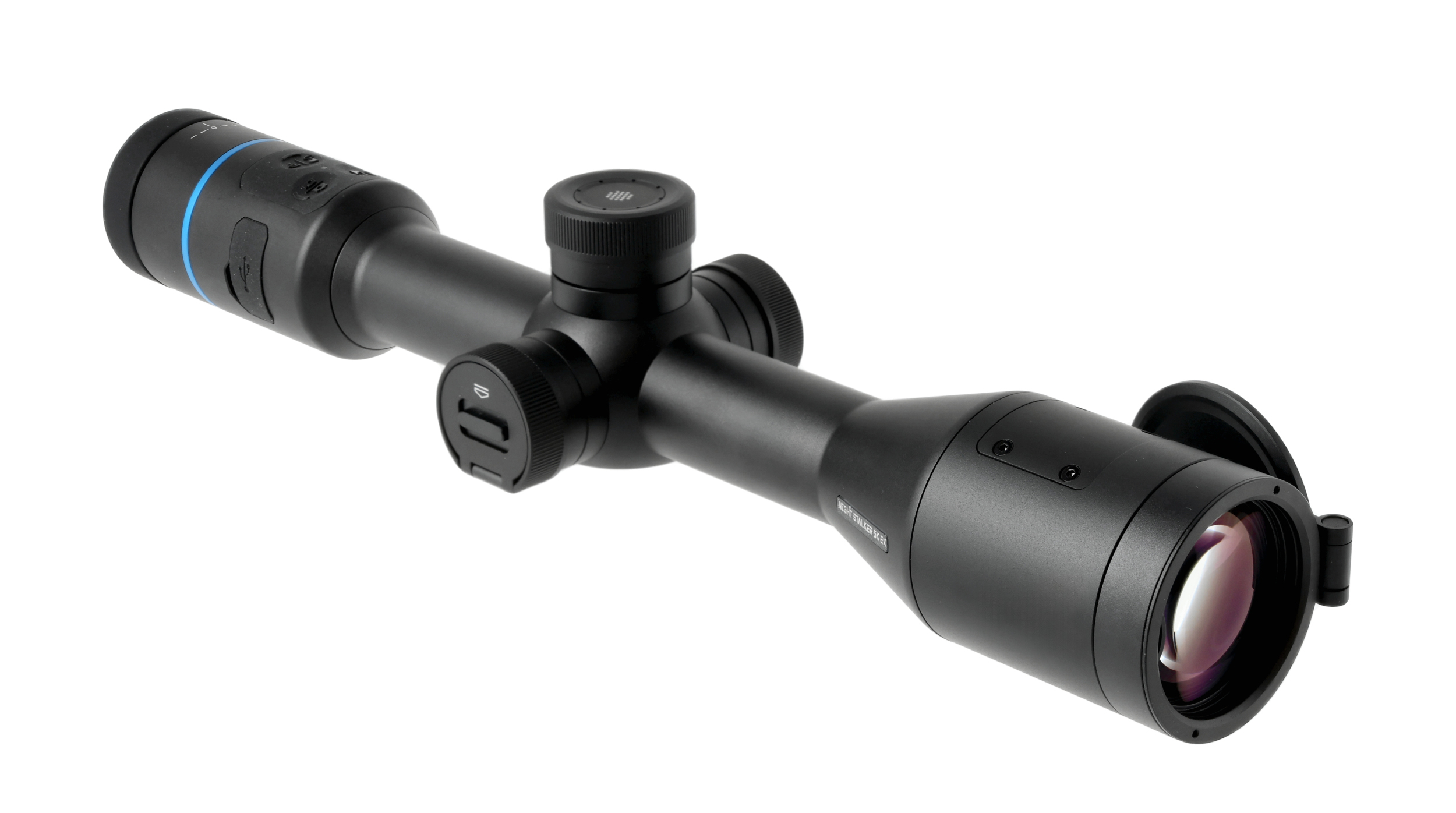 Celownik noktowizyjny PARD Night Stalker 5K eX 70 mm LRF - widok z przodu z prawej, obiektyw z odchyloną osłoną